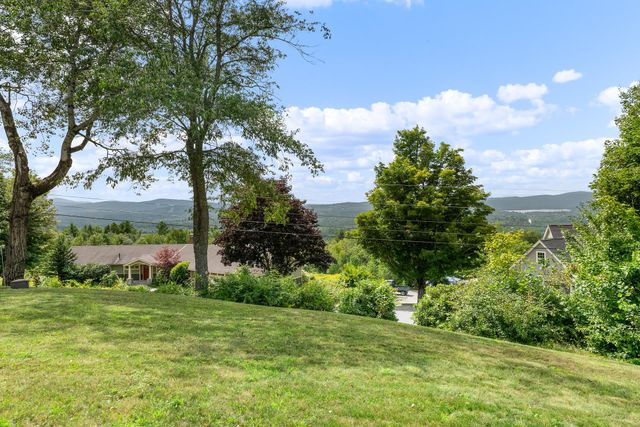 267 Kearsarge Mountain Road, Wilmot, NH 03287