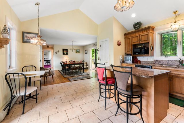 267 Kearsarge Mountain Road, Wilmot, NH 03287