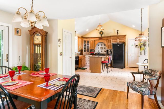 267 Kearsarge Mountain Road, Wilmot, NH 03287