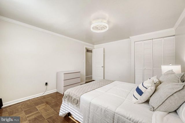 1009 CIRCLE DR, Halethorpe, MD 21227