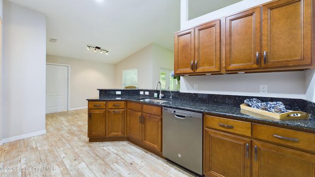 3995 Corey Road, Grant-valkaria, FL 32950