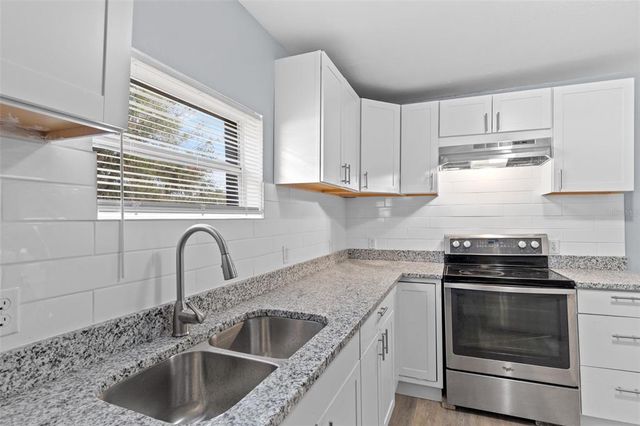 515 S CHARLESTON AVENUE, Fort Meade, FL 33841