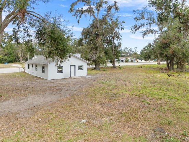 515 S CHARLESTON AVENUE, Fort Meade, FL 33841