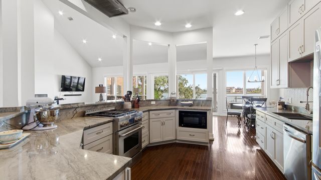 2502 Country Club Drive, Lynn Haven, FL 32444