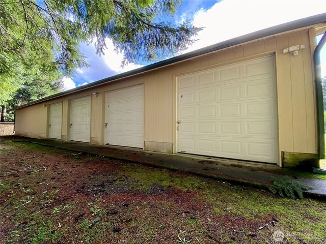 161 E Beaumont Drive, Shelton, WA 98584