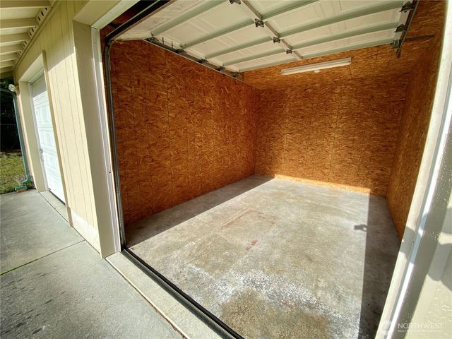 161 E Beaumont Drive, Shelton, WA 98584