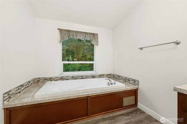 4916 Palermo Rosa Lane SW, Olympia, WA 98512