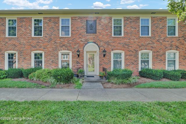 255 Salisbury Square APT 101, Louisville, KY 40207