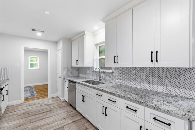 3506 Valley View Lane, Garland, TX 75043
