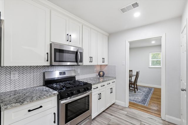 3506 Valley View Lane, Garland, TX 75043