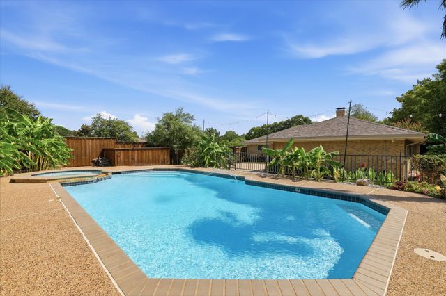 3506 Valley View Lane, Garland, TX 75043