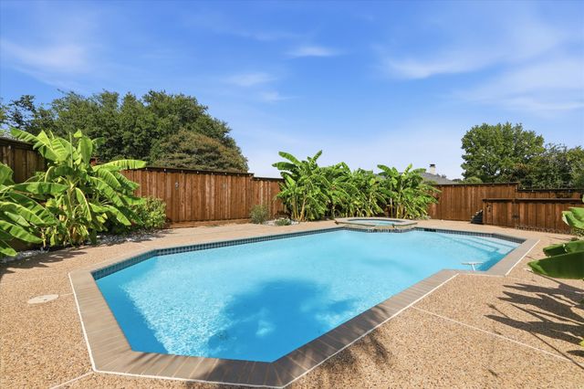 3506 Valley View Lane, Garland, TX 75043