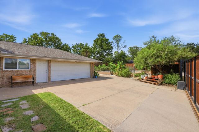 3506 Valley View Lane, Garland, TX 75043