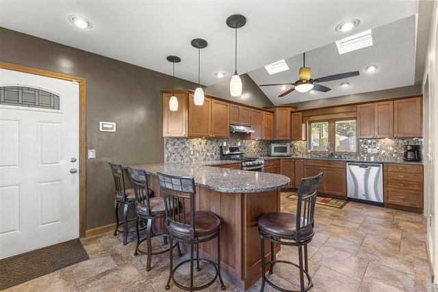 514 Park Avenue, Lincoln Park, MI 48146