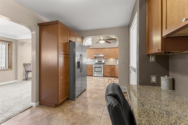 514 Park Avenue, Lincoln Park, MI 48146