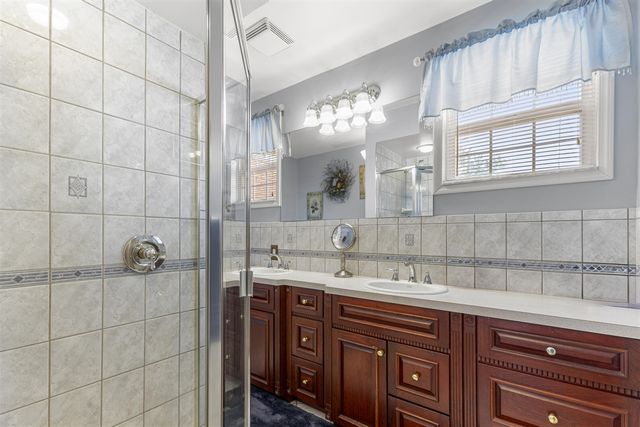514 Park Avenue, Lincoln Park, MI 48146