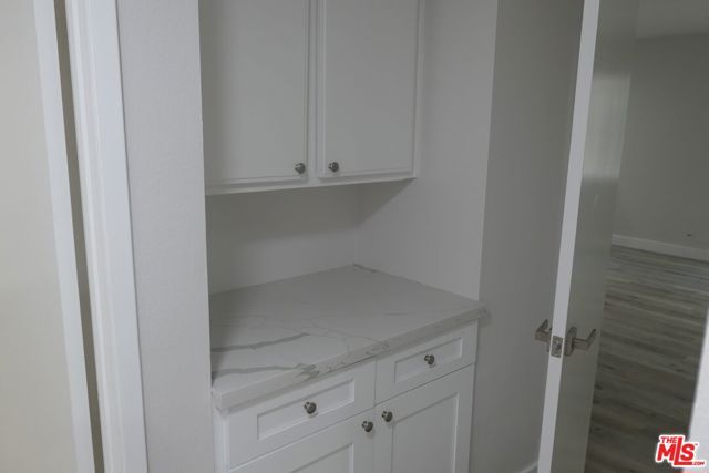 10836 CAMARILLO Street 3, North Hollywood (los Angeles), CA 91602