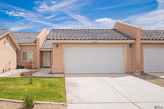 3839 S Desert Sky Dr, Yuma, AZ 85365