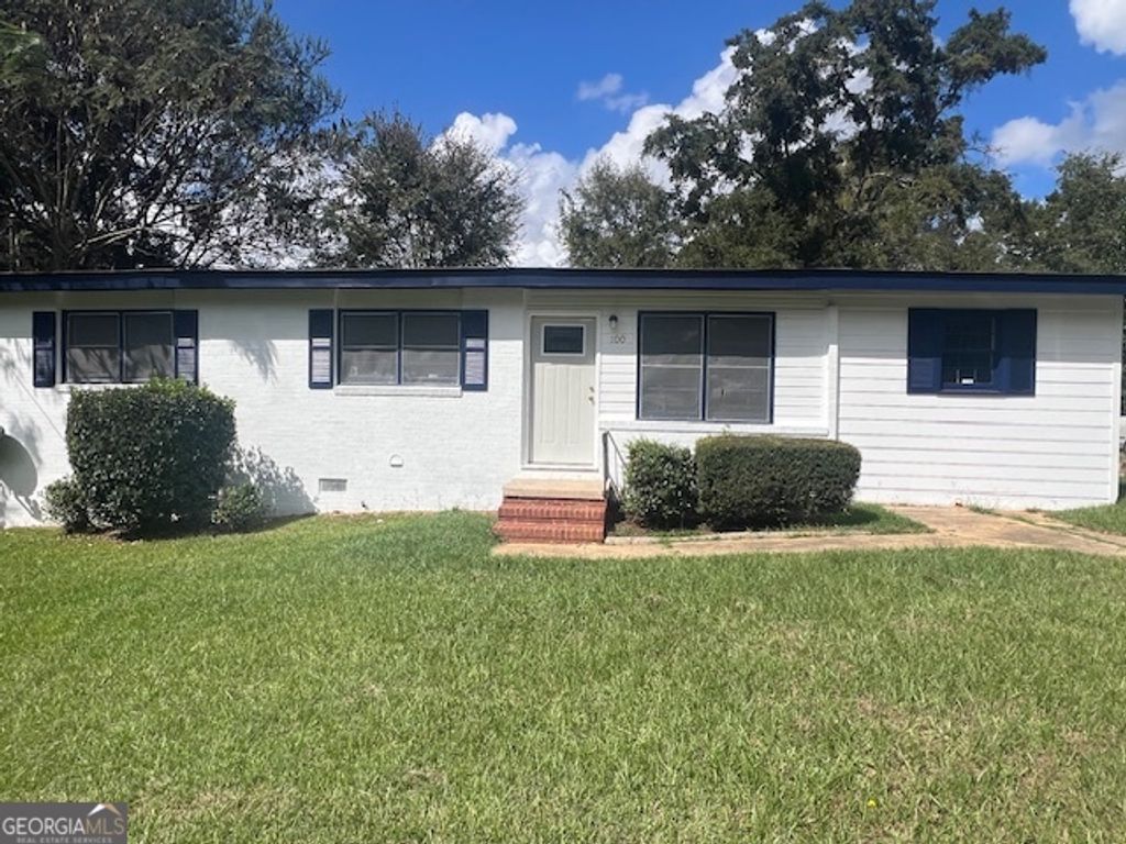 100 Oak Avenue, Milledgeville, GA 31061