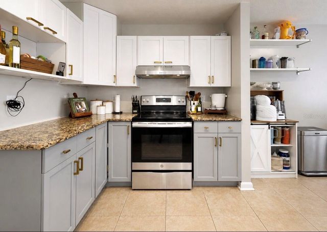 10331 SUMMERVIEW CIRCLE, Riverview, FL 33578