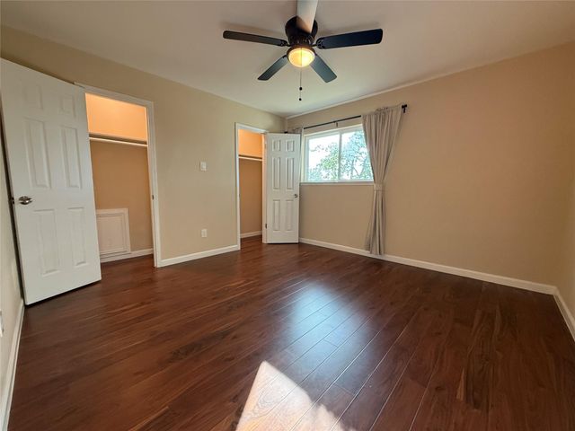 318 Big Hollow Lane, Houston, TX 77042