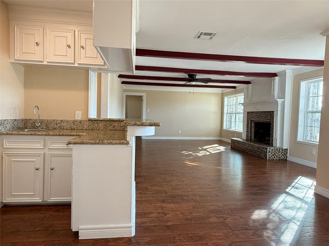 318 Big Hollow Lane, Houston, TX 77042