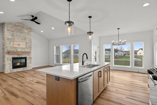 4313 Deerbrook LANE, Manitowoc, WI 54220