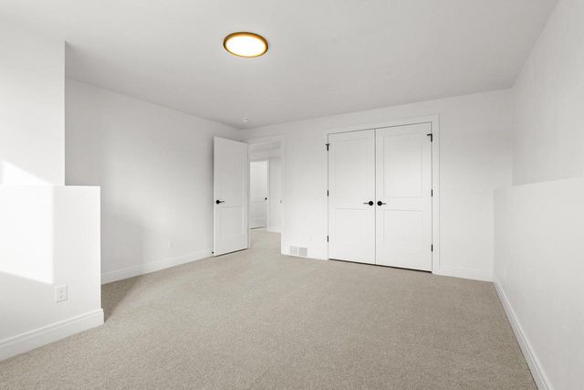 4313 Deerbrook LANE, Manitowoc, WI 54220