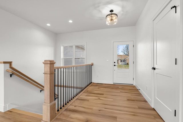 4313 Deerbrook LANE, Manitowoc, WI 54220