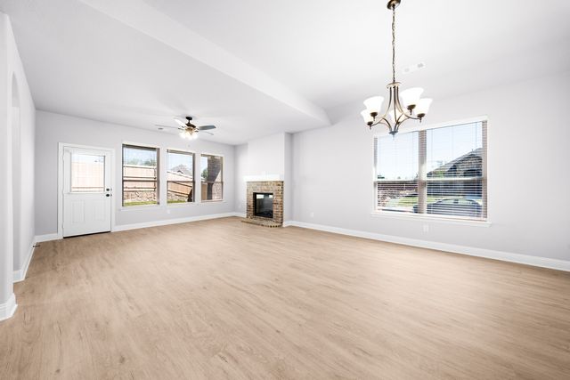 306 Maltese, Red Oak, TX 75154