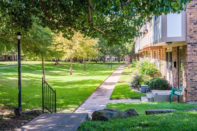 426 Westview Terrace, Arlington, TX 76013
