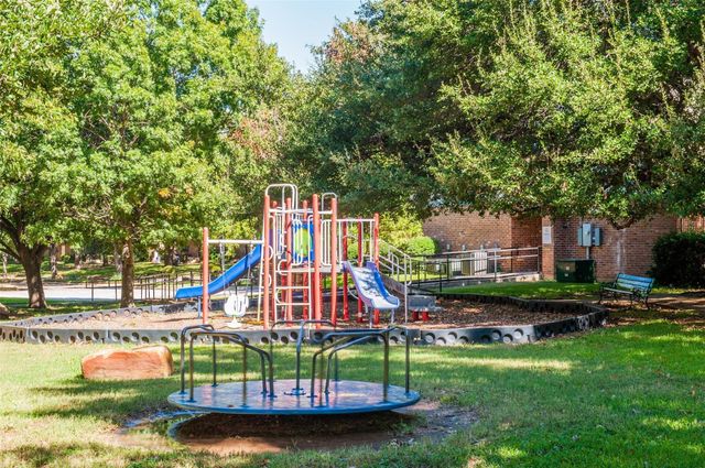 426 Westview Terrace, Arlington, TX 76013