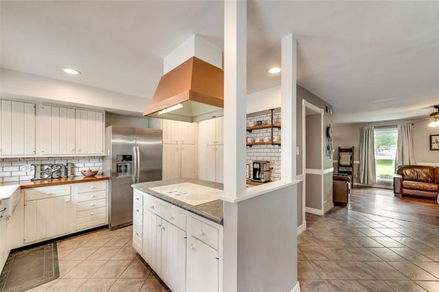 426 Westview Terrace, Arlington, TX 76013