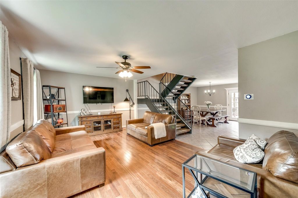 426 Westview Terrace, Arlington, TX 76013