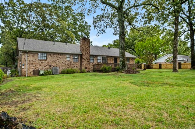 5301 Randolph, North Little Rock, AR 72116