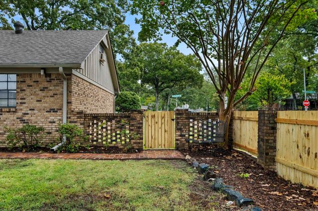 5301 Randolph, North Little Rock, AR 72116