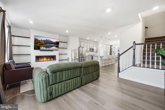 217 SOUTHWIND DR, Accokeek, MD 20607