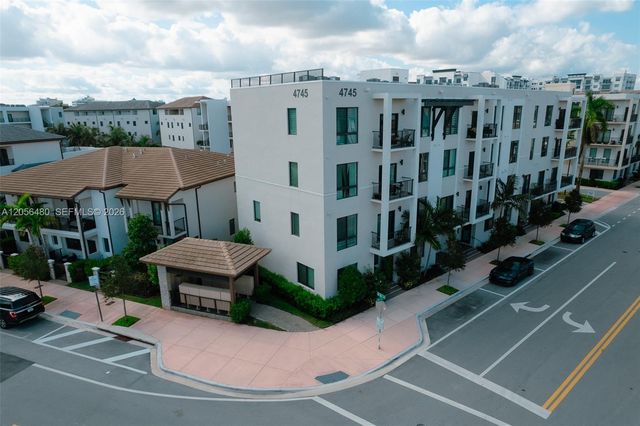 4745 NW 84th Court 47, Doral, FL 33166