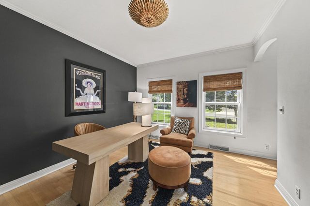 N65W13488 Lilly Creek DRIVE, Menomonee Falls, WI 53051