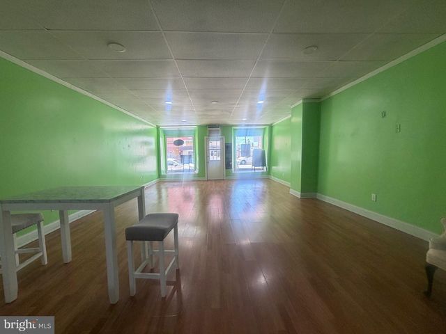 21 E CENTRE ST, Shenandoah, PA 17976