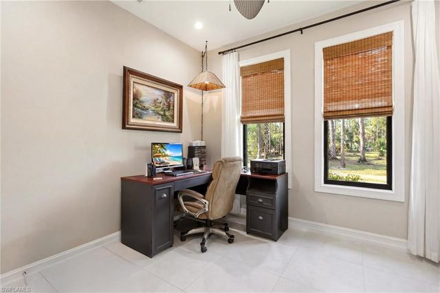2627 6th AVE NE, Naples, FL 34120