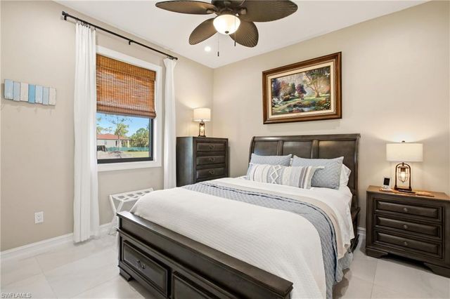 2627 6th AVE NE, Naples, FL 34120