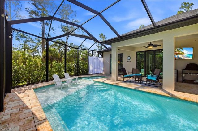 2627 6th AVE NE, Naples, FL 34120