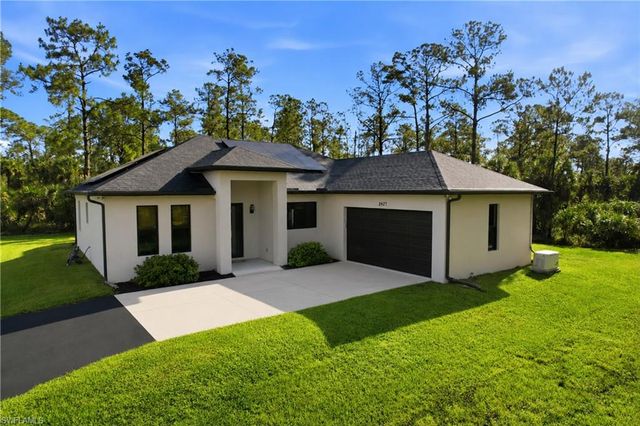 2627 6th AVE NE, Naples, FL 34120