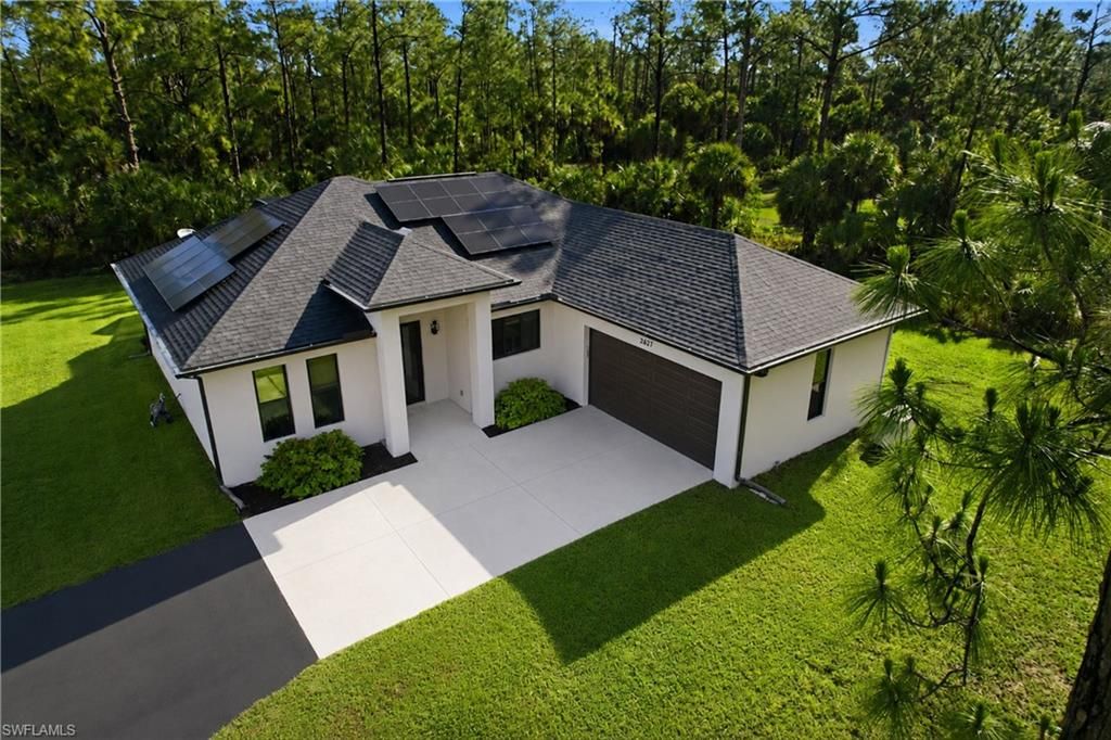 2627 6th AVE NE, NAPLES, FL 34120 — photo 2