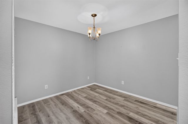 6318 Brookcrest Drive, Arlington, TX 76018