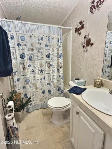 137 BONITA Drive, Palatka, FL 32177