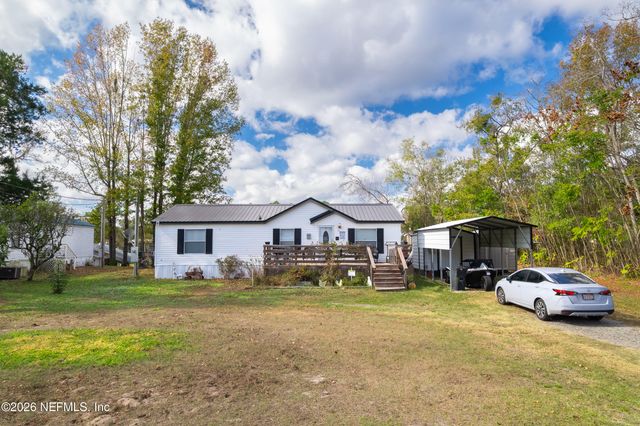 137 BONITA Drive, Palatka, FL 32177