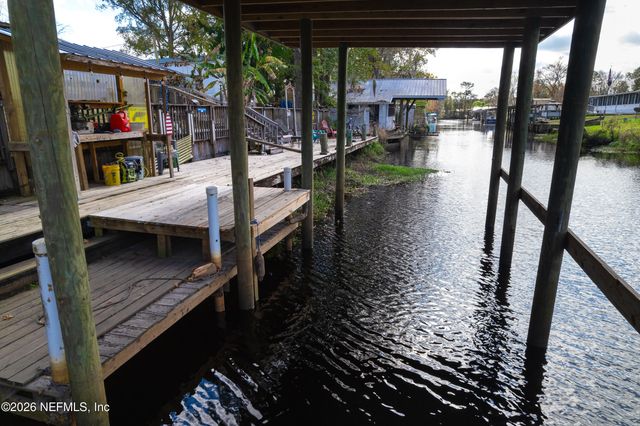 137 BONITA Drive, Palatka, FL 32177