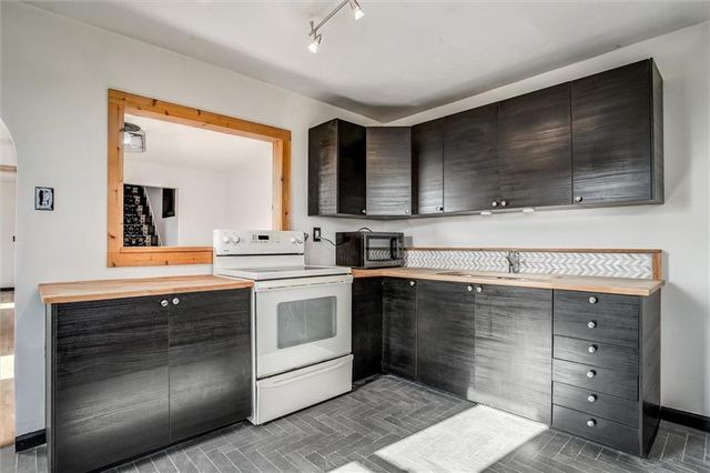 287 S Coy Street, Kansas City, KS 66101